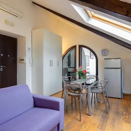 Napolidays Mansarda Nicola