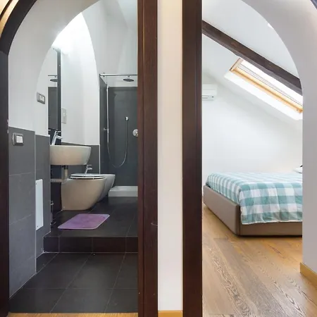 Napolidays Mansarda Nicola 那不勒斯